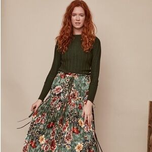 Junee Pullover Cable knit Hunter Green Long Sleeve Sweater with bow size large